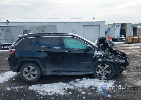 2018 Jeep Compass Latitude 4X4 from USA, damaged, VIN 3C4NJDBBXJT223417